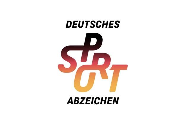 Logo des Deutschen Sportabzeichens mit dem Schriftzug &bdquo;DEUTSCHES SPORT ABZEICHEN&ldquo; in kr&auml;ftigen Farben.