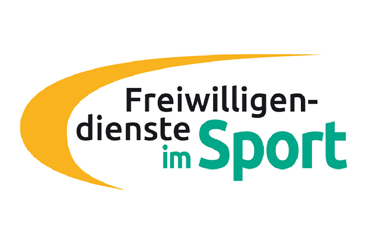 Logo der Freiwilligendienste im Sport mit gelbem Bogen und gr&uuml;nem Schriftzug auf wei&szlig;em Hintergrund.